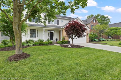 1201 Corral Ln, South Lyon, MI, 48178-5304 | Card Image