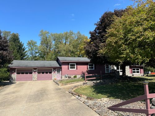 98 Sunset Dr, Dubois, PA, 15801-8932 | Card Image