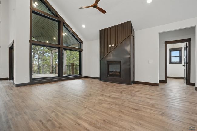 12290 Prairie View Loop, House other with 5 bedrooms, 3 bathrooms and null parking in Whitewood SD | Image 5
