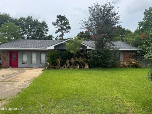 87 Royal Pine Dr, Gulfport, MS, 39503-3060 | Card Image