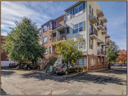 apt-c2-84 Union St, Newark, NJ, 07105-6987 | Card Image