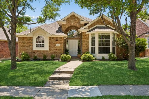 7121 Bryce Canyon Drive, Mckinney, TX, 75072 | Card Image