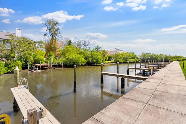 Deeded Boat Slip | Image 37