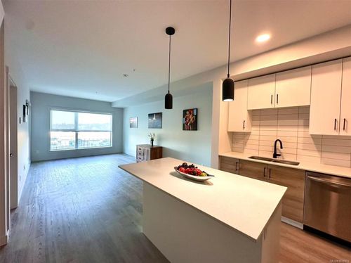 210-2465 Gateway Rd, Langford, BC, V9B6R1 | Card Image