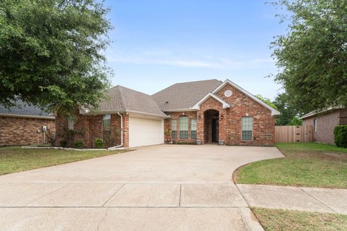 507 Sonny Ave, Ennis, TX, 75119-3527 | Card Image