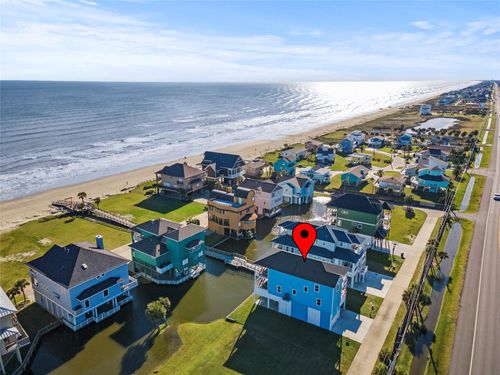 18 Blue Heron Dr, Jamaica Beach, TX, 77554 | Card Image
