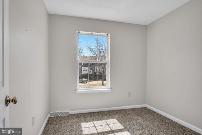 4660 Marksman Ct, Townhouse with 3 bedrooms, 2 bathrooms and null parking in HAMPSTEAD MD | Image 17