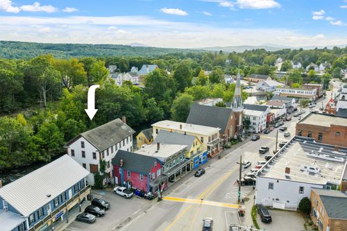 260 Main St, Tilton, NH, 03276-5163 | Card Image