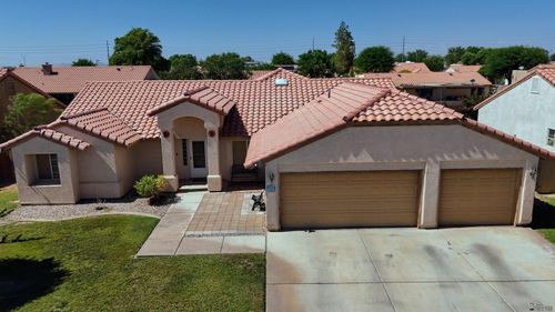 7794 E Topeka Pl, Yuma, AZ, 85365-8864 | Card Image