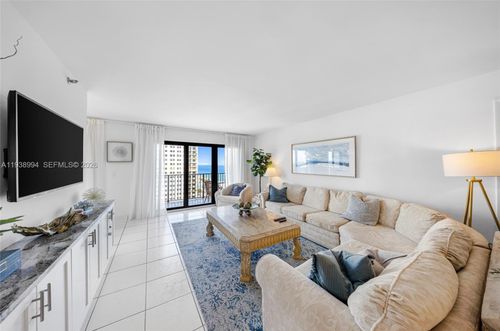 apt-1903s-1201 S Ocean Dr, Hollywood, FL, 33019-5116 | Card Image