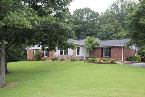2079 Rock Springs Rd, Columbia, TN, 38401-7424 | Card Image