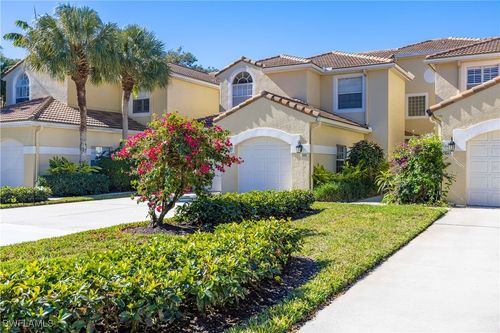 6-102-85 Silver Oaks Cir, NAPLES, FL, 34119-4665 | Card Image