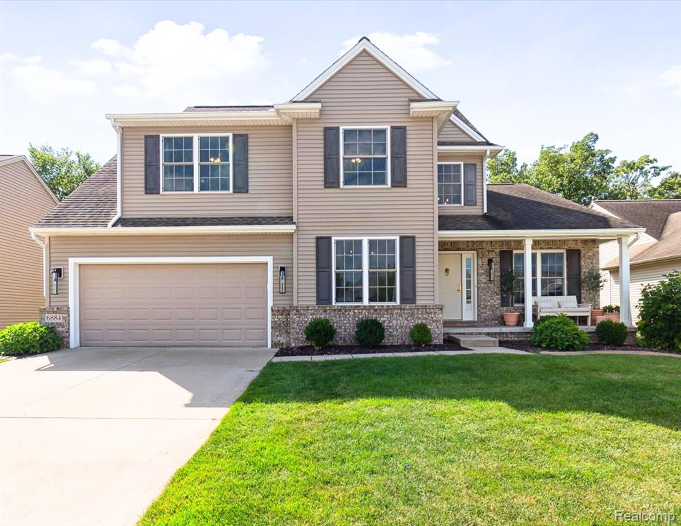 Wellington Dr, Dexter, MI 48130