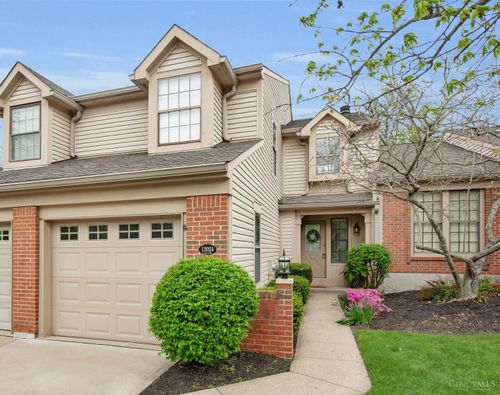 12024 Copperfield Dr, Sharonville, OH, 45241-6012 | Card Image