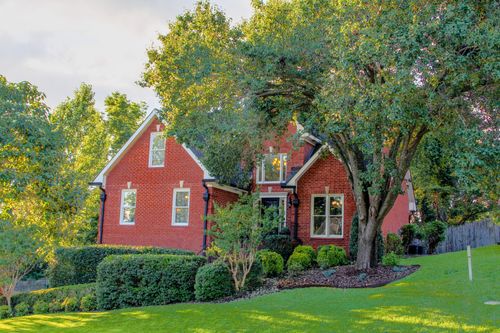 7229 River Bend Rd, Nashville, TN, 37221-6710 | Card Image
