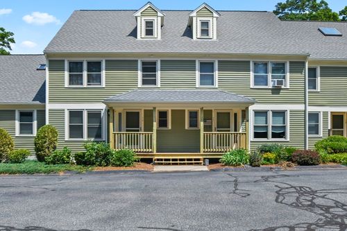 16-16 Fieldstone St, Upton, MA, 01568-1597 | Card Image