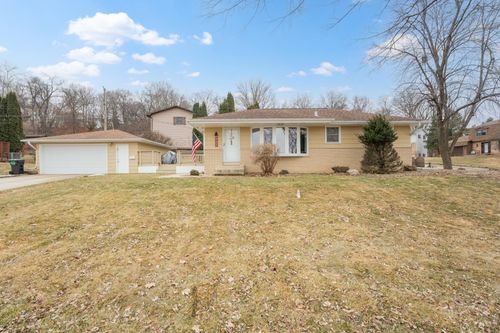932 24th St Nw, Rochester, MN, 55901-2403 | Card Image
