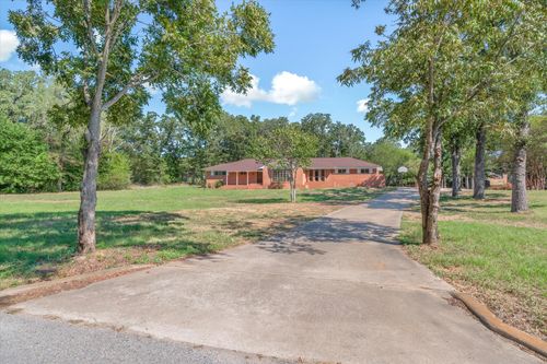 609 E Dewey St, Malakoff, TX, 75148-9539 | Card Image