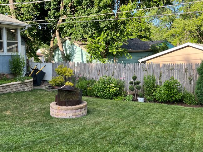 1933 Apache Rd, House other with 2 bedrooms, 2 bathrooms and 1 parking in Waukegan IL | Image 15