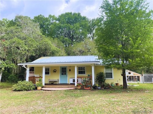 9433 S Great Oaks Dr, Floral City, FL, 34436-3820 | Card Image
