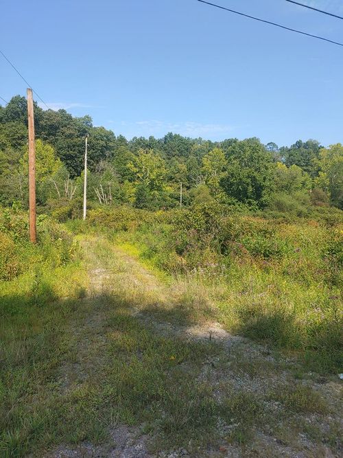 1337 State Route 140, Oak Hill, OH, 45656-9608 | Card Image