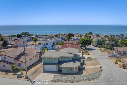 396 Castle St, Cambria, CA, 93428-4404 | Card Image