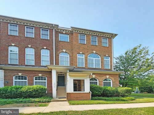 101b-12470 Liberty Bridge Rd, FAIRFAX, VA, 22033-6029 | Card Image