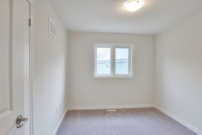 225 Mceachern Lane, House other with 4 bedrooms, 3 bathrooms and 2 parking in Gravenhurst ON | Image 20