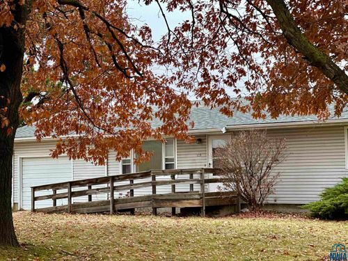 115 E 12th St, Lakeside, IA, 50588-1929 | Card Image