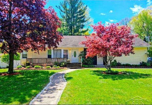 3280 Dixie Ct, Saginaw, MI, 48601-5917 | Card Image