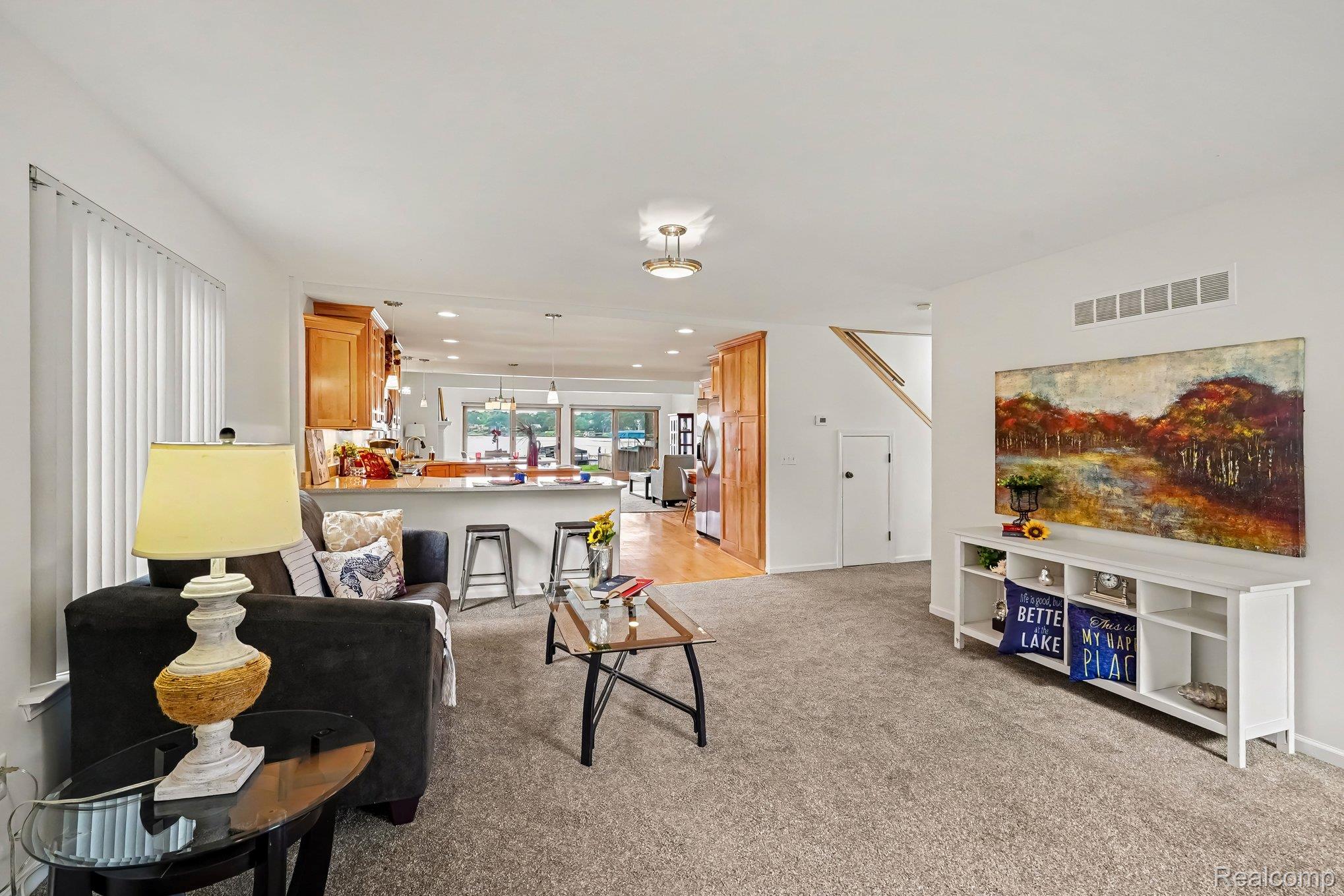 Residential in Commerce Charter Township 5