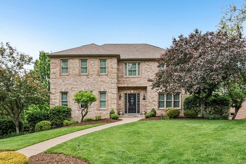 7064 Bennington Woods Dr, Pittsburgh, PA, 15237-6374 | Card Image