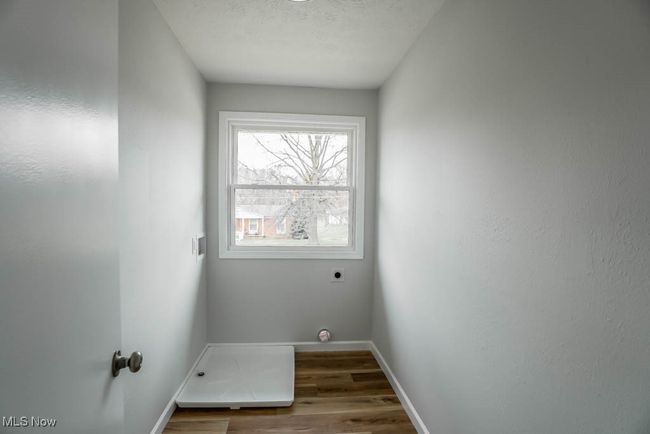 2nd Floor Laundry | Image 30