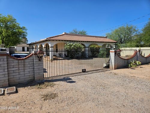 3438 E Bermuda St, Tucson, AZ, 85716-2231 | Card Image