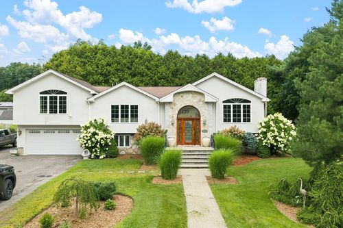 1298 Rebecca Rd, North Dighton, MA, 02764-1703 | Card Image