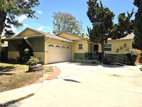 1668 W Wisteria, Santa Ana, CA, 92703 | Card Image