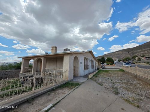 2228 Murchison Drive, El Paso, TX, 79930 | Card Image