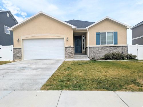 1567 N Baen Way, Tooele, UT, 84074-2483 | Card Image