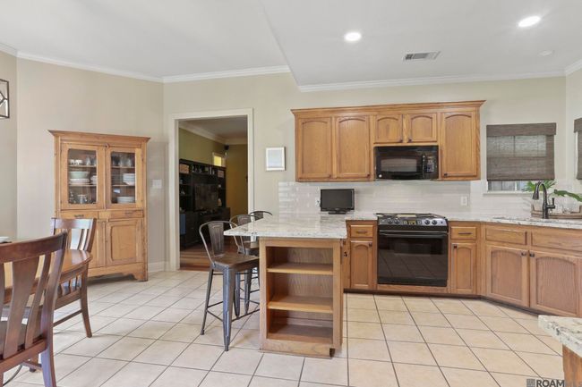 13451 Paces Pt, House other with 4 bedrooms, 2 bathrooms and 2 parking in Gonzales LA | Image 6