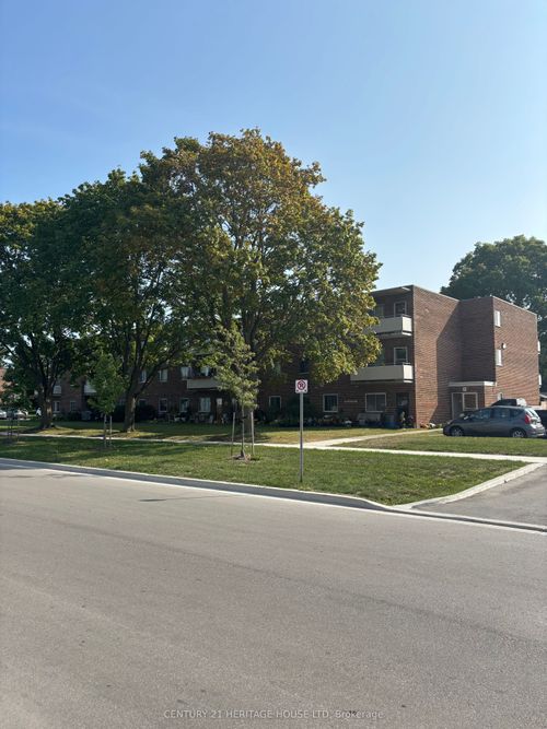 111-41 Parkside Dr, Saint Thomas, ON, N5R3V1 | Card Image
