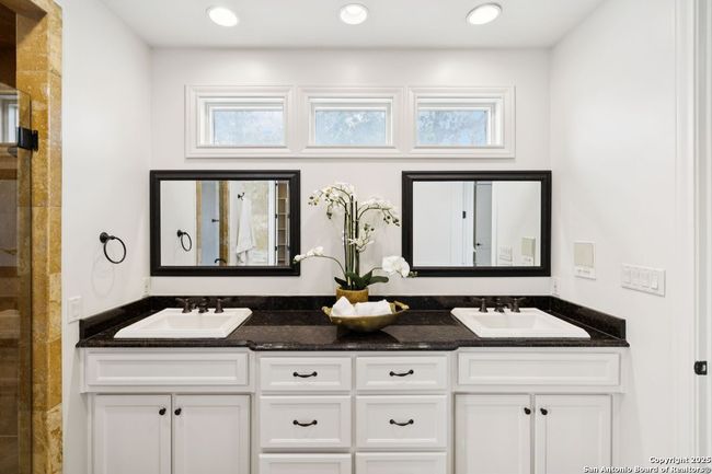 APT-1 - 172 Katherine Ct, Townhouse with 4 bedrooms, 4 bathrooms and null parking in San Antonio TX | Image 59