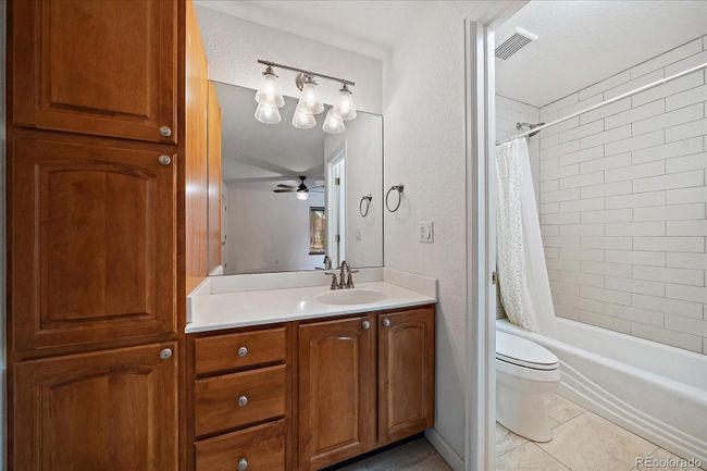 Primary Bathroom | Image 22