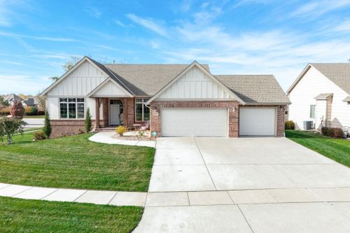 2407 N Sawgrass Ct, Derby, KS, 67037 | Card Image