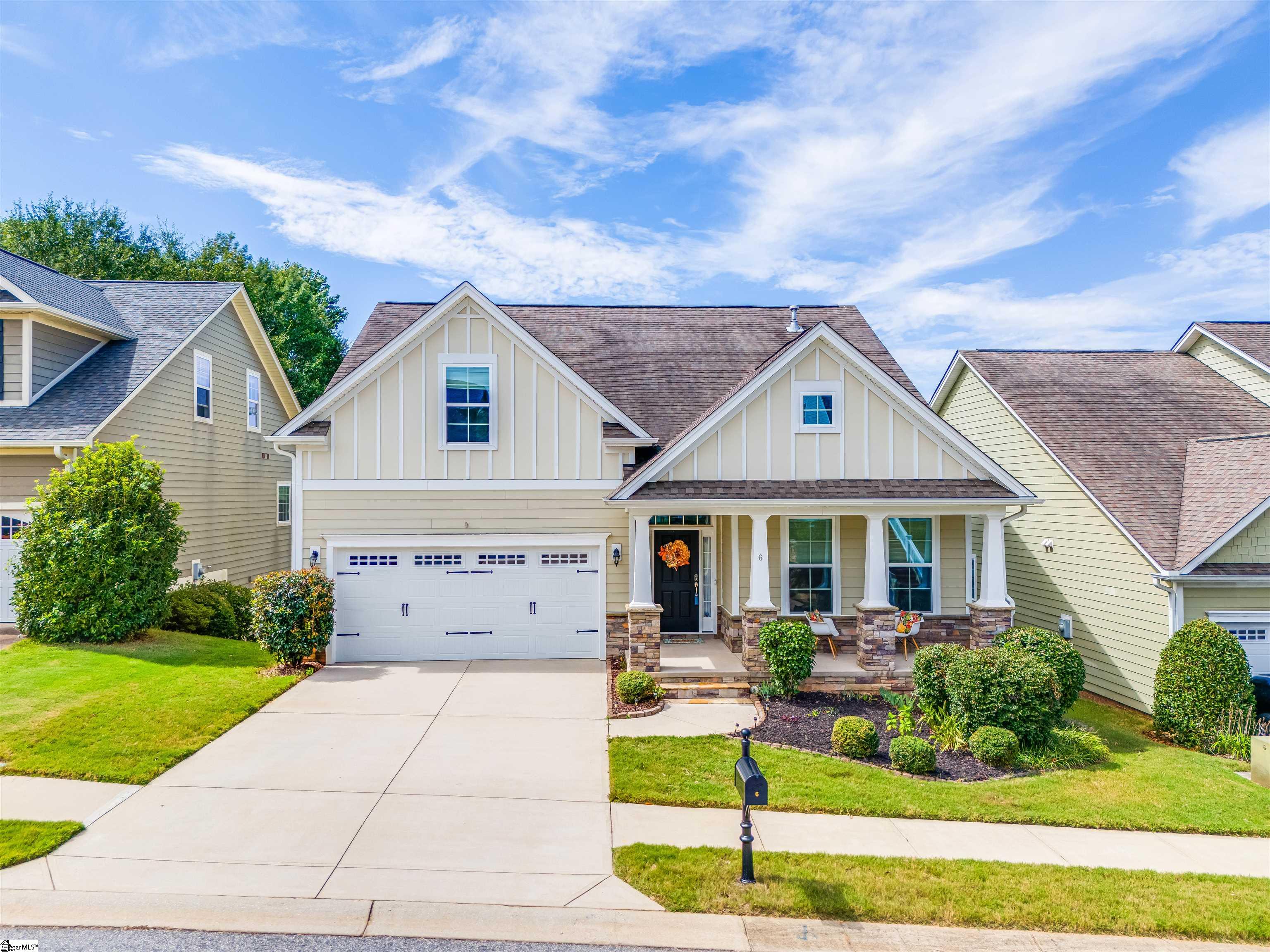 Hogarth St, Greenville, SC 29617