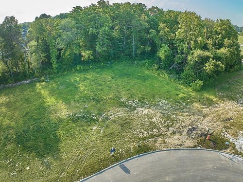 7385 Wood Edge Ln, New Albany, OH, 43054-3101 | Card Image