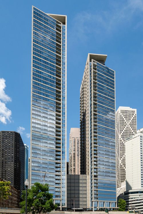 4211-600 N Lake Shore Dr, Chicago, IL, 60611-3176 | Card Image