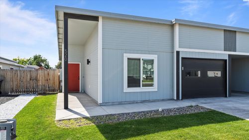 520 Whitefish Ln, Pasco, WA, 99301 | Card Image