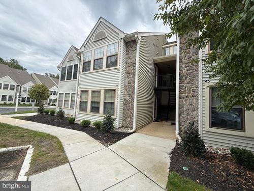 46 Chelmsford Ct, MARLTON, NJ, 08053-4236 | Card Image