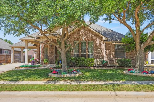 1117 Ponderosa Dr, Aubrey, TX, 76227-8255 | Card Image