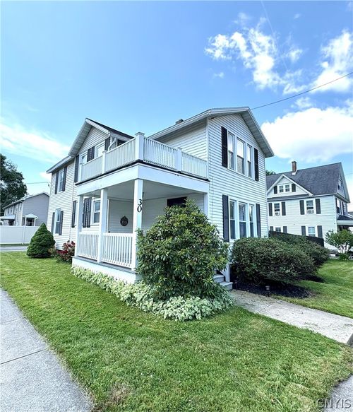 30 Florence St, Auburn, NY, 13021-4902 | Card Image